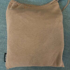 New Starlux Airlines Business class amenity Taupe 2-piece Pajamas set - M NWT